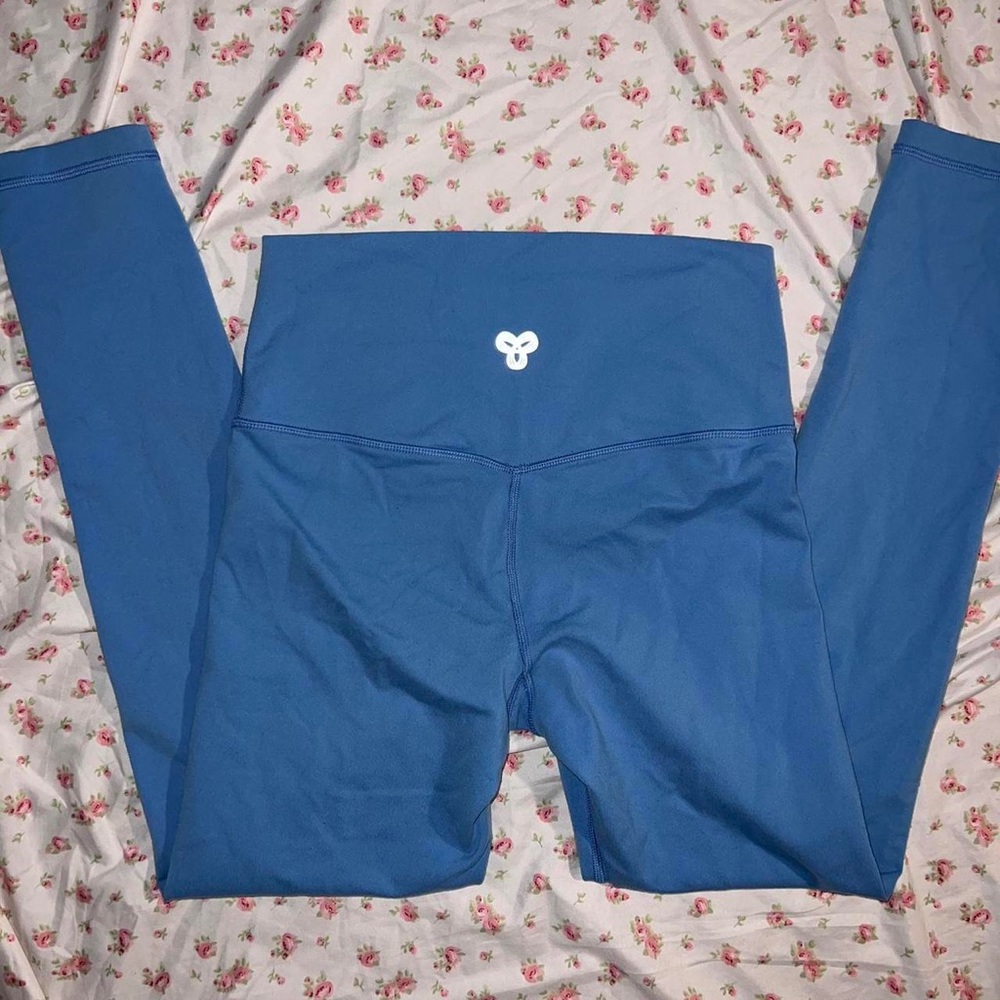 TnaLIFE™ Atmosphere Hi-Rise Legging (M)